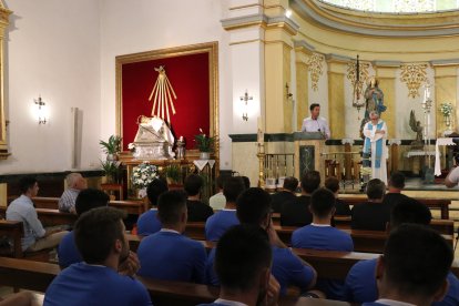 Cumpliendo con la tradición.