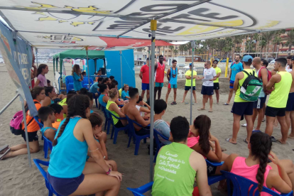 Los delegados con la organización.