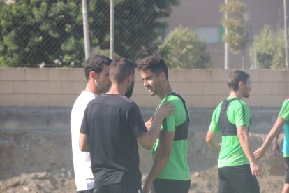 De la Hoz sufrió un golpe en el hombro.