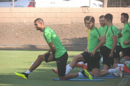 Estiramiento de los titulares.