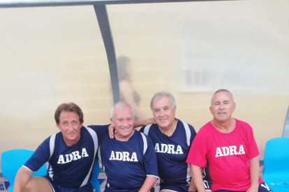 Simón, Paquitico, Manolo y Ventura.