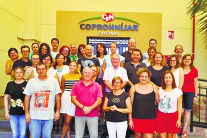 COPROHNÍJAR. Departamentos de Administración, Técnico, Comercial, Calidad, Fiscal, Asesoría Laboral, Informática y Recursos Humanos.