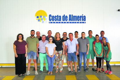 COSTA DE ALMERÍA. Departamentos de Administración, Financiero y Comercial.