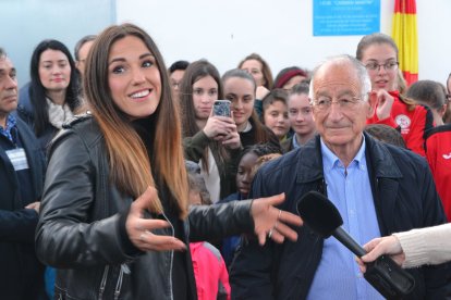 Momento muy emotivo para Carmen.