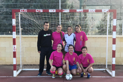 Las anfitrionas del Piscina de Níjar.