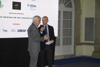 Muñoz con Guajardo.