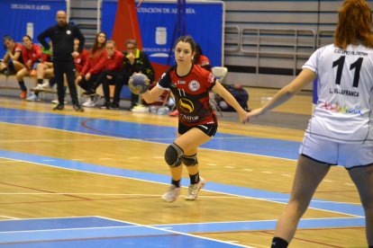 Una jugada del partido.