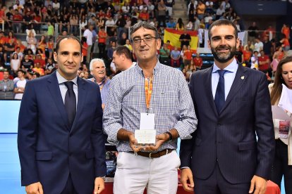 Roquetas es más grande con Miguel Romero.