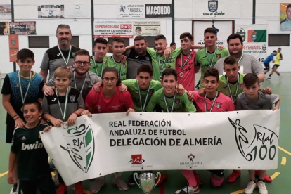 Kiosko Luis Marín ganador en cadetes.