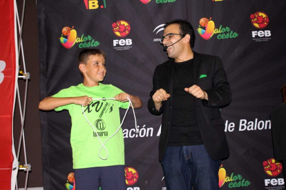 Además de baloncesto, juegos y diversión.