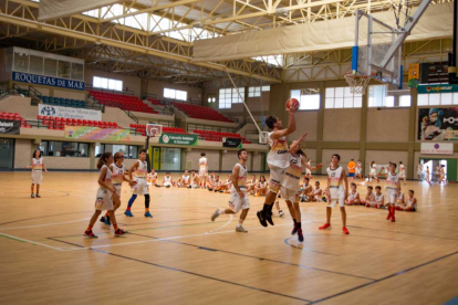 El Infanta Cristina de Roquetas fue el escenario.