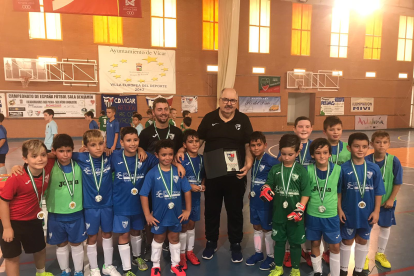 Los equipos arroparon al Delegado Juan Mateo Puga.