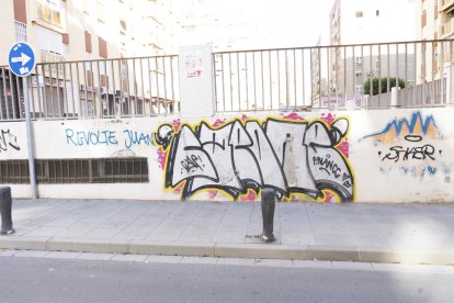Los actos vandálicos suponen una gran gasto de las cuentas municipales.