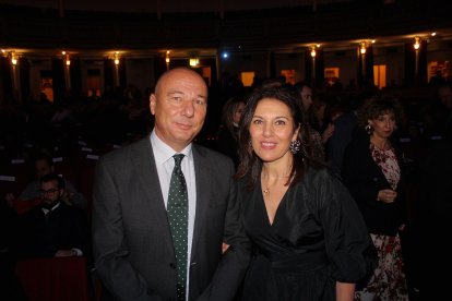 El comisario provincial de la Policía Nacional en Almería y la presidenta del Consejo Social.