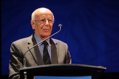 Emilio Lledó Íñigo, galardonado en los Premios Consejo Social de la UAL.