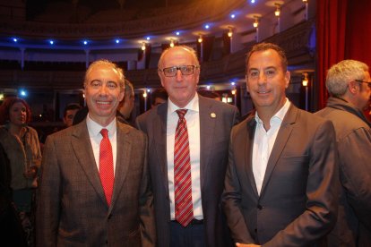 Javier Deleyto  Javier Lozano y José Luis Carrón.