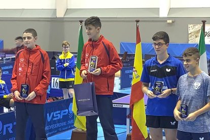 También brillantes en individual y parejas.