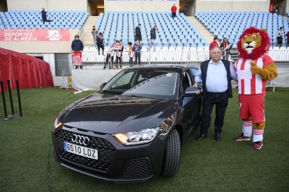 El coche fue para Miguel González Maldonado.