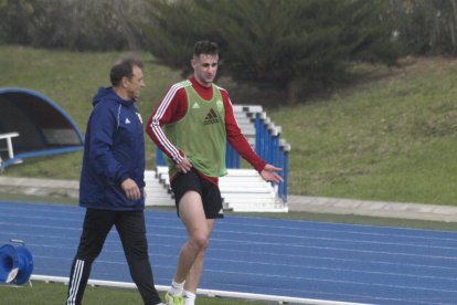 Con Antonio Vílches, del cuerpo técnico.