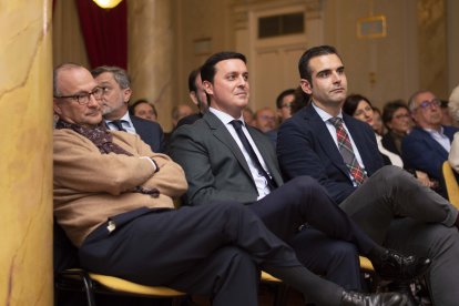 El senador, el presidente de la Diputación y el alcalde.