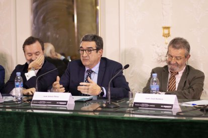 Fausto Romero, José Arturo Pérez y Juan José Romero.