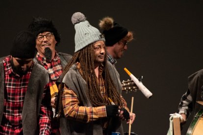 La chirigota de Mariano Ruiz que este año se presentan como ‘Esta chirigota engancha’.