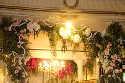 José Ortiz Fotógrafos en su stand de Bodas de Ensueño.