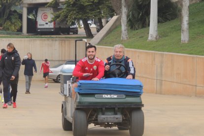 Lazo, rumbo al Anexo.