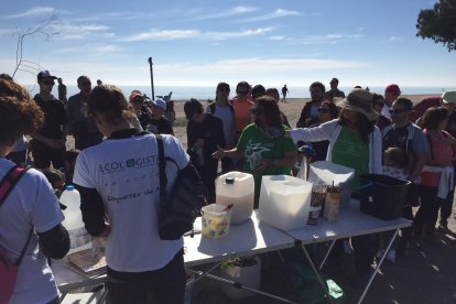 Actividad realizada en Roquetas por el Día de los Humedales.