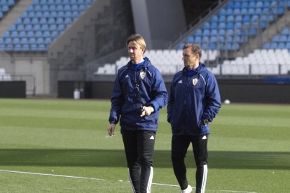 Guti pendiente de los jugadores.