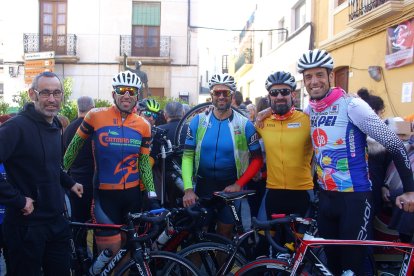 El club ciclista de Almería en el Día de la Naranja de Gádor.