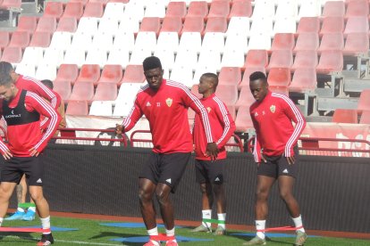 Preparadando el partido de Huesca.