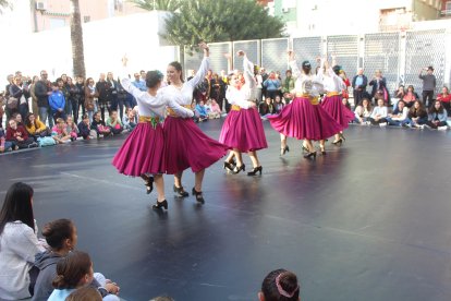 El Conservatorio Profesional de Danza celebra el Día de Andalucía.
