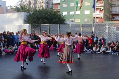 El Conservatorio Profesional de Danza celebra el Día de Andalucía.