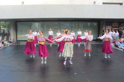 El Conservatorio Profesional de Danza celebra el Día de Andalucía.