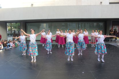 El Conservatorio Profesional de Danza celebra el Día de Andalucía.