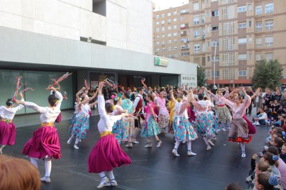 El Conservatorio Profesional de Danza celebra el Día de Andalucía.