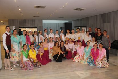 El Conservatorio Profesional de Danza celebra el Día de Andalucía.