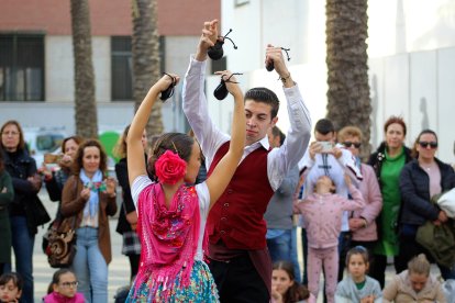 El Conservatorio Profesional de Danza celebra el Día de Andalucía.