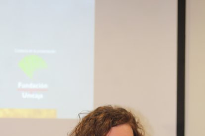 Presentación del libro ‘Munira’ antología poética de Pilar Quirosa.