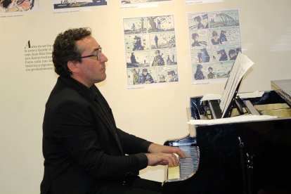 Presentación del libro ‘Munira’ antología poética de Pilar Quirosa.