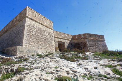 Castillo de Los Escullos.