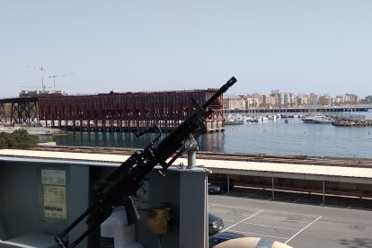 Armamento en la Santa María.