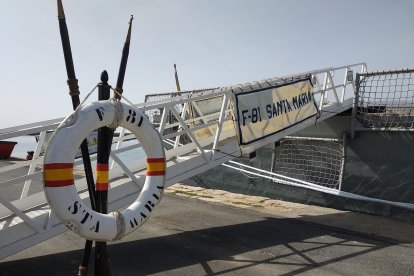 Entrada a la fragata Santa María.