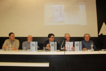 Cartas de Celia Viñas a su familia.