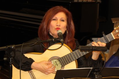 Cartas de Celia Viñas a su familia.