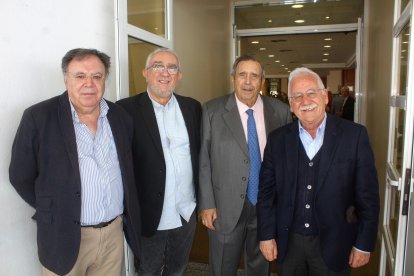 Homenaje al doctor Luis Castillo Mesa