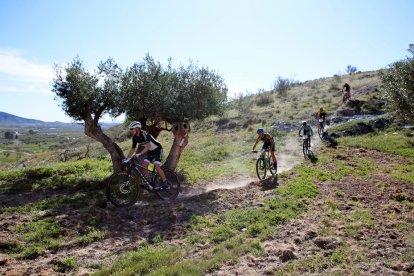 Corredores por el paraje El Rincón.