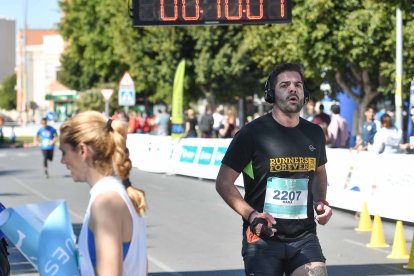 Carrera del Día de la Mujer en Almería. Llegadas a meta de 11 a 11:30 horas
