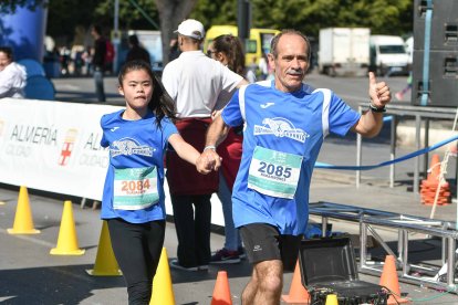 Carrera del Día de la Mujer en Almería. Llegadas a meta de 11 a 11:30 horas
